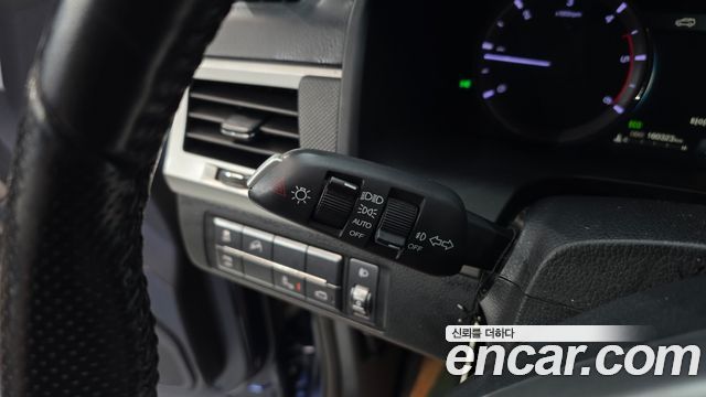 KG Mobility (SsangYong) Rexton Sports Diesel 2.2 4WD Noblesse 2019 — фото 17