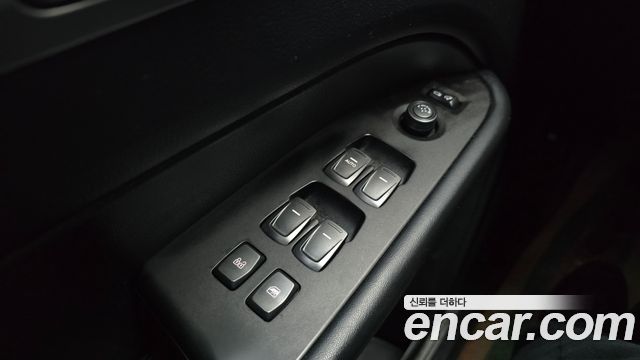 KG Mobility (SsangYong) Rexton Sports Diesel 2.2 4WD Noblesse 2019 — фото 18