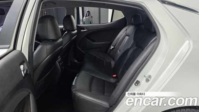Kia K5 LPI Luxury 2015 — фото 12