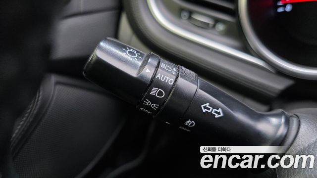 Kia K5 LPI Luxury 2015 — фото 30