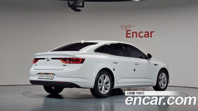 Renault Korea SM6 2.0 LPe SE (Rental car) 2019 — фото 2