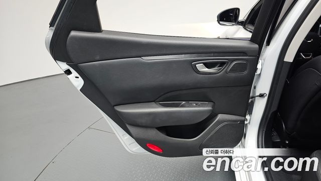 Renault Korea SM6 2.0 LPe SE (Rental car) 2019 — фото 25