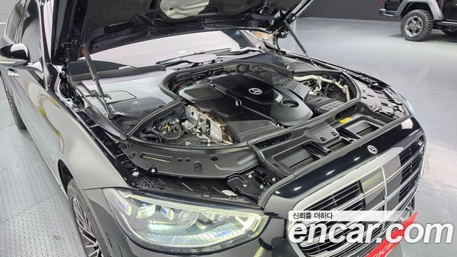 Mercedes-Benz S-Class (W223) S350 d 2022 — фото 6