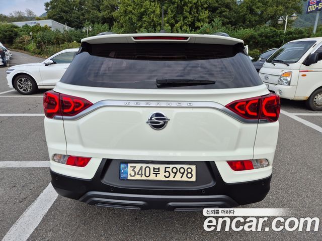 KG Mobility (SsangYong) Beautiful Korando Gasoline 1.5 2WD C5 Plus 2021 — фото 2