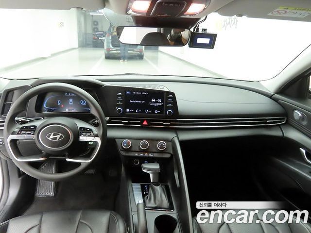 Hyundai Avante (CN7) 1.6 LPi (Rent car) Smart 2024 — фото 6