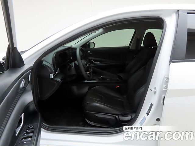 Hyundai Avante (CN7) 1.6 LPi (Rent car) Smart 2024 — фото 15