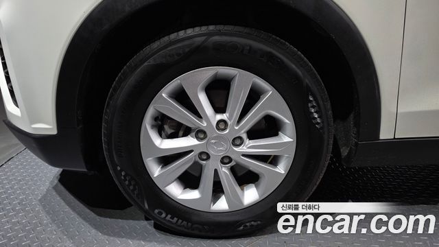 KG Mobility (SsangYong) Very New Tivoli Gasoline 1.5 2WD V1 2021 — фото 5