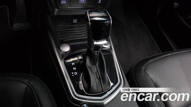 KG Mobility (SsangYong) Very New Tivoli Gasoline 1.5 2WD V1 2021 — фото 9