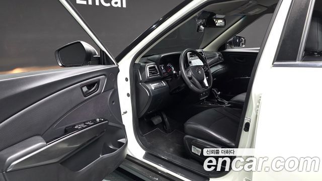 KG Mobility (SsangYong) Very New Tivoli Gasoline 1.5 2WD V1 2021 — фото 10