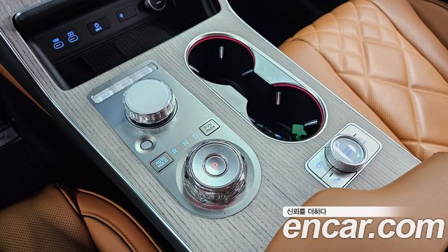 Genesis GV80 2.5T Gasoline 2WD 2024 — фото 9
