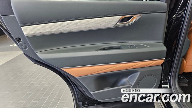 Genesis GV80 2.5T Gasoline 2WD 2024 — фото 25