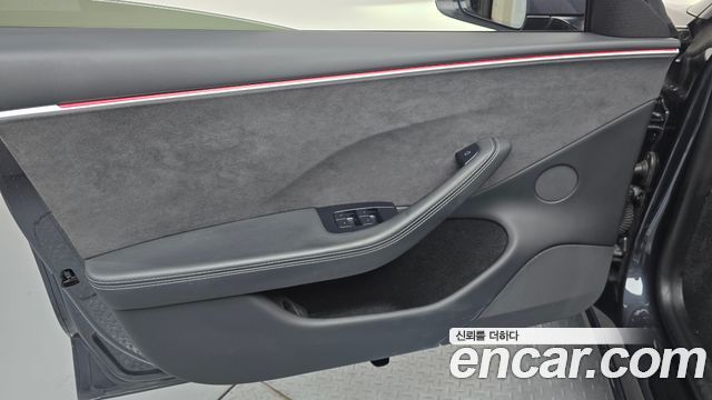 Tesla Model 3 Long Range AWD 2024 — фото 24