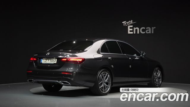 Mercedes-Benz E-Class (W213) E220d 4MATIC AMG Line 2021 — фото 2