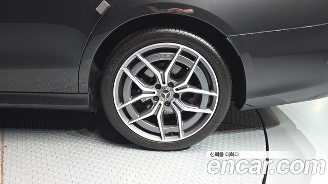 Mercedes-Benz E-Class (W213) E220d 4MATIC AMG Line 2021 — фото 21
