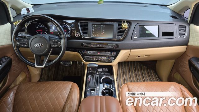 Kia Carnival Gasoline 9-seater Limousine(Special vehicle) 2019 — фото 7
