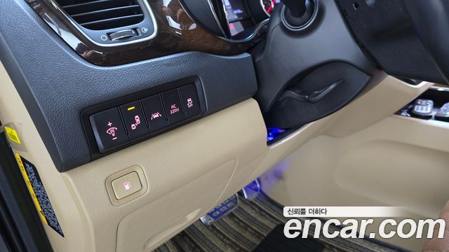 Kia Carnival Gasoline 9-seater Limousine(Special vehicle) 2019 — фото 18
