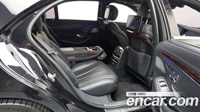 Mercedes-Benz S-Class (W222) S560L 4MATIC 2019 — фото 12