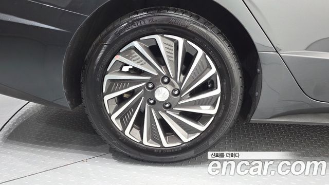 Hyundai Sonata Hybrid (DN8) Premium Family 2021 — фото 5