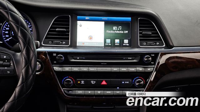 Hyundai Aslan G330 Premium 2016 — фото 14