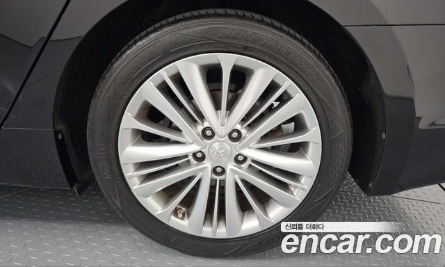 Hyundai Aslan G330 Premium 2016 — фото 21