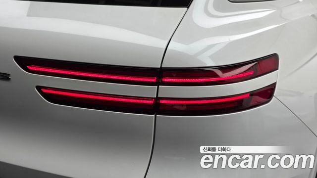 Genesis GV70 2.5T Gasoline 2WD 2021 — фото 23