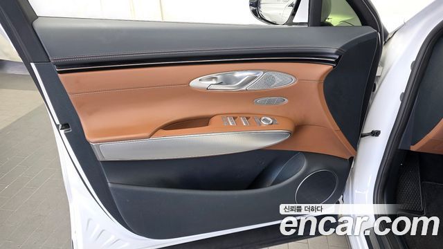 Genesis GV70 2.5T Gasoline 2WD 2021 — фото 24