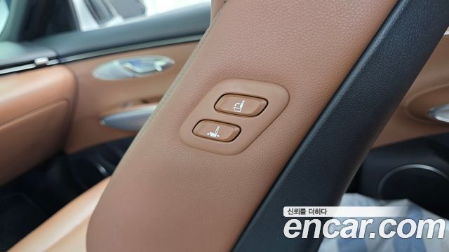 Genesis GV70 2.5T Gasoline 2WD 2021 — фото 32