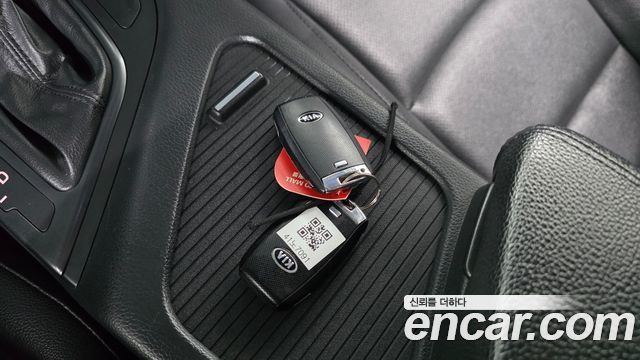 Kia K5 LPI Luxury 2014 — фото 19
