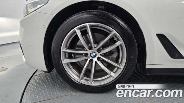 BMW 5 Series (G30) 520d M Sport Package Plus 2017 — фото 5