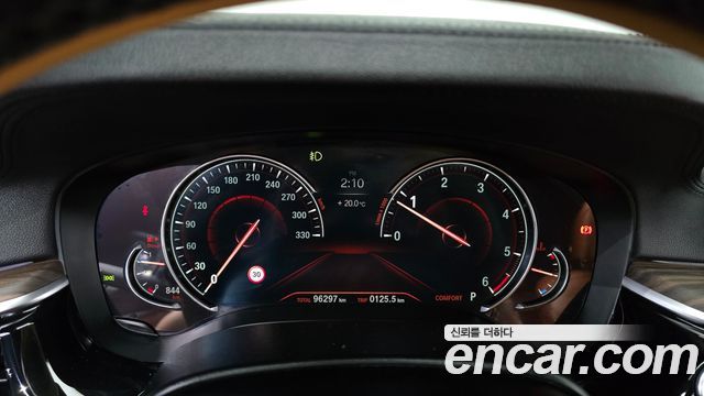 BMW 5 Series (G30) 520d M Sport Package Plus 2017 — фото 8