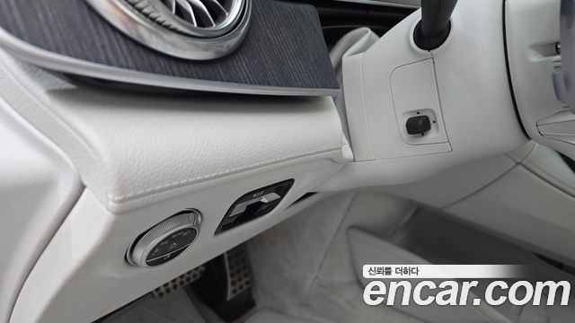 Mercedes-Benz EQS (V297) EQS450+ AMG Line 2022 — фото 19