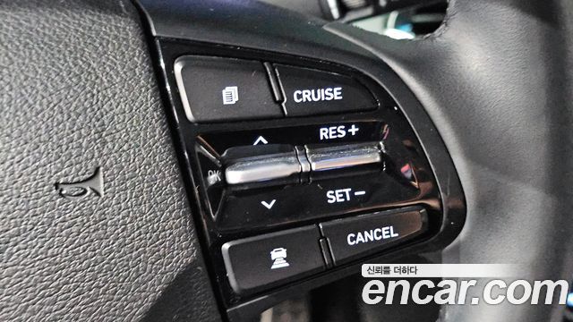 Hyundai Grandeur (IG) 2.4 Premium Special 2018 — фото 16