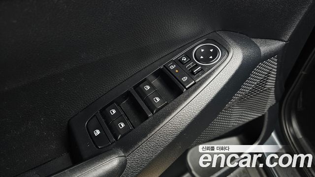 Kia Seltos Gasoline 1.6 Turbo 2WD Prestige 2023 — фото 17