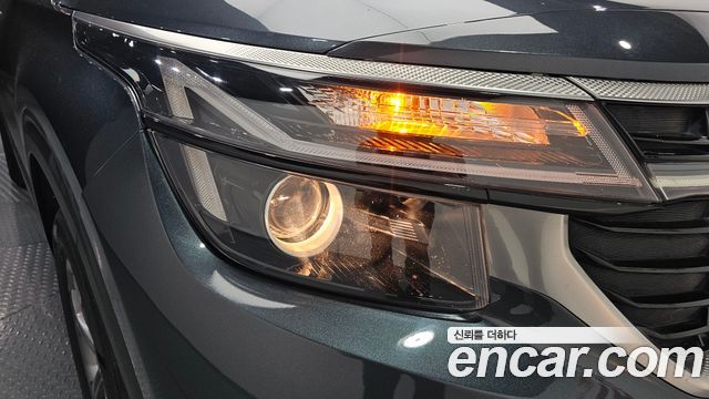 Kia Seltos Gasoline 1.6 Turbo 2WD Prestige 2023 — фото 22