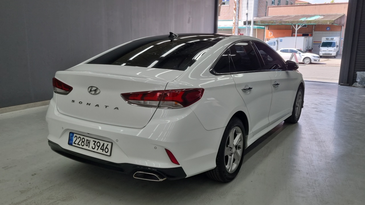 Hyundai Sonata New Rise LPI Premium 2018 — фото 2