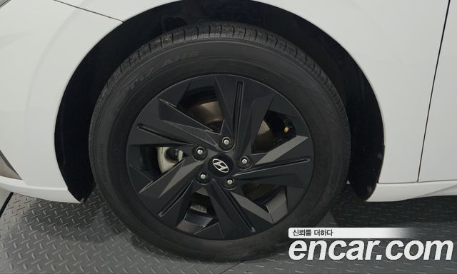 Hyundai Avante Hybrid (CN7) Smart 2023 — фото 5