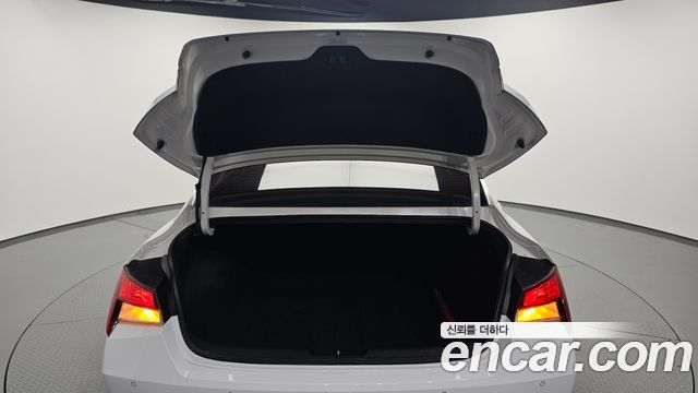 Hyundai Avante Hybrid (CN7) Smart 2023 — фото 20