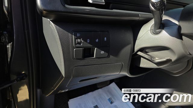 Hyundai Staria Cargo 5-Seater Modern 2023 — фото 32