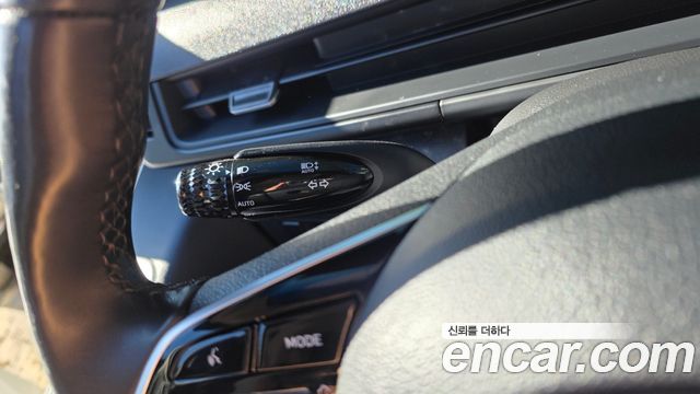 Hyundai Staria Cargo 5-Seater Modern 2023 — фото 33