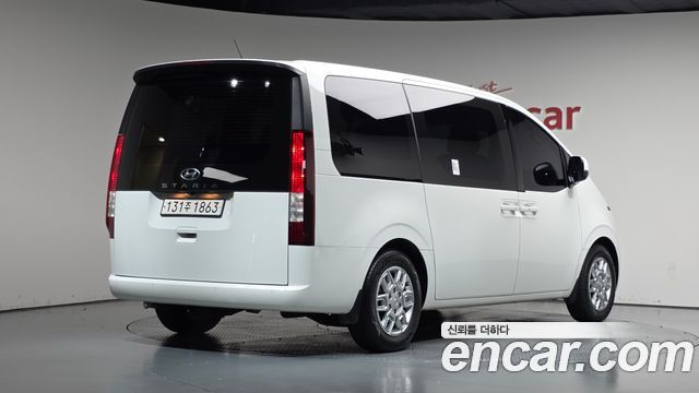 Hyundai Staria L3.5 Tourer 9-Seater Modern 2022 — фото 2