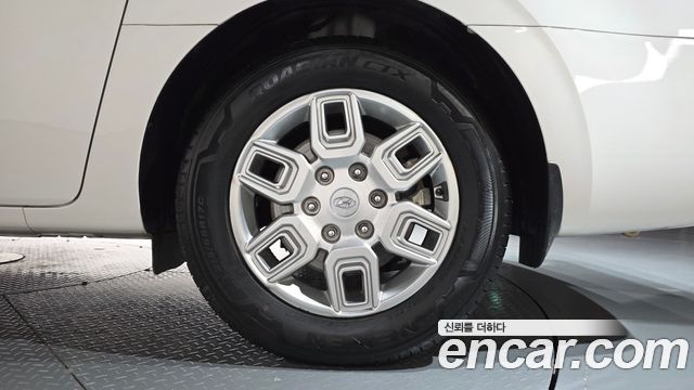 Hyundai Staria L3.5 Tourer 9-Seater Modern 2022 — фото 21
