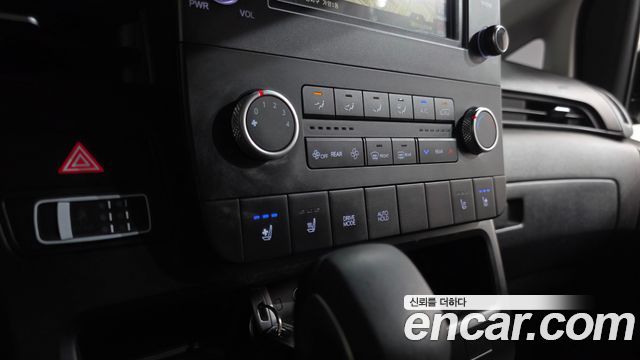 Hyundai Staria L3.5 Tourer 9-Seater Modern 2022 — фото 36