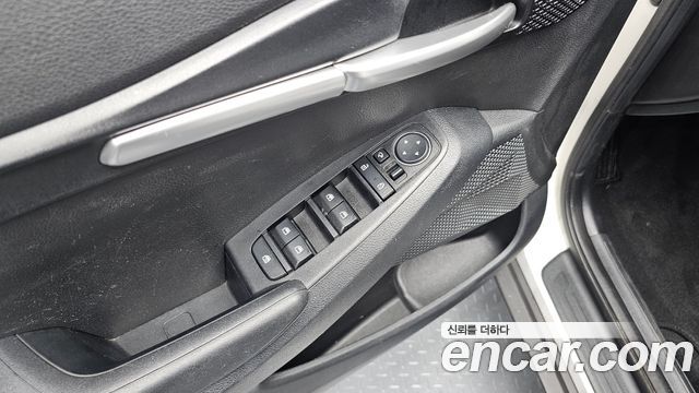 Kia Seltos Diesel 1.6 2WD Trendy 2022 — фото 13