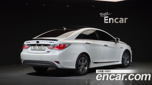 Hyundai Sonata Hybrid 2.0 Royal 2012 — фото 2
