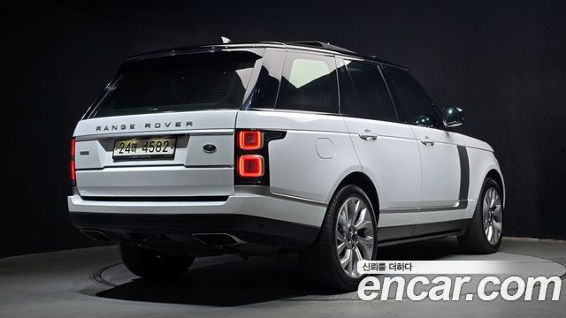 Land Rover Range Rover (IV) 4.4 SDV8 AB DIESEL 2018 — фото 2