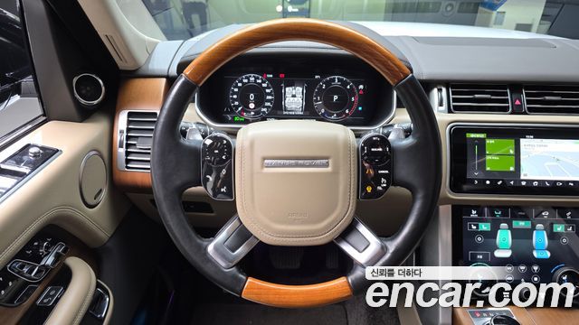 Land Rover Range Rover (IV) 4.4 SDV8 AB DIESEL 2018 — фото 13