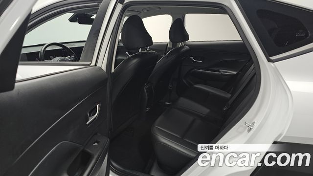Hyundai Kona (SX2) Gasoline 1.6 Turbo 2WD Modern 2023 — фото 12