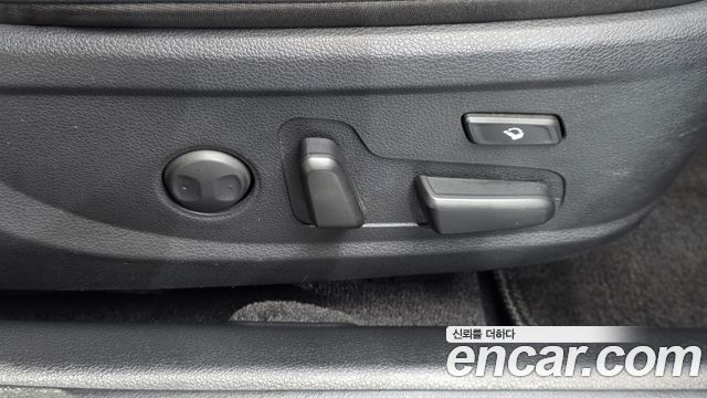 Hyundai Grandeur (IG) 3.0 LPi Rent Car Exclusive 2020 — фото 31