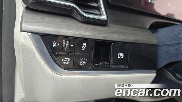 Kia Sportage Hybrid (V) Signature Gravity 2WD 2022 — фото 16