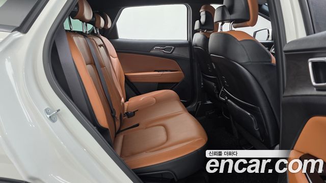 Kia Sportage (V) Gasoline 1.6 Turbo 2WD Signature 2023 — фото 11